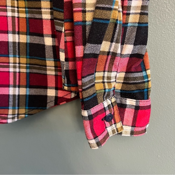 Passport, Ladies Plaid Button-up, Size M - Picture 2 of 6